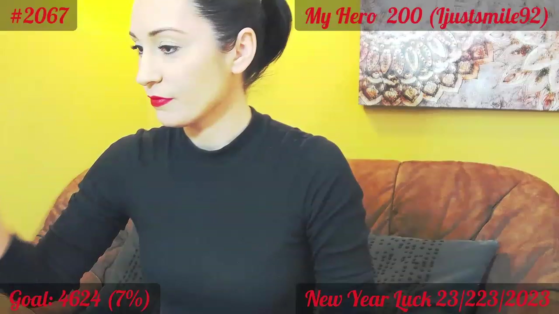 Gallery image thumbnail from QuinnieSmile's myfreecams stream on, 01/06/2023, 11:14 image 10 of 20