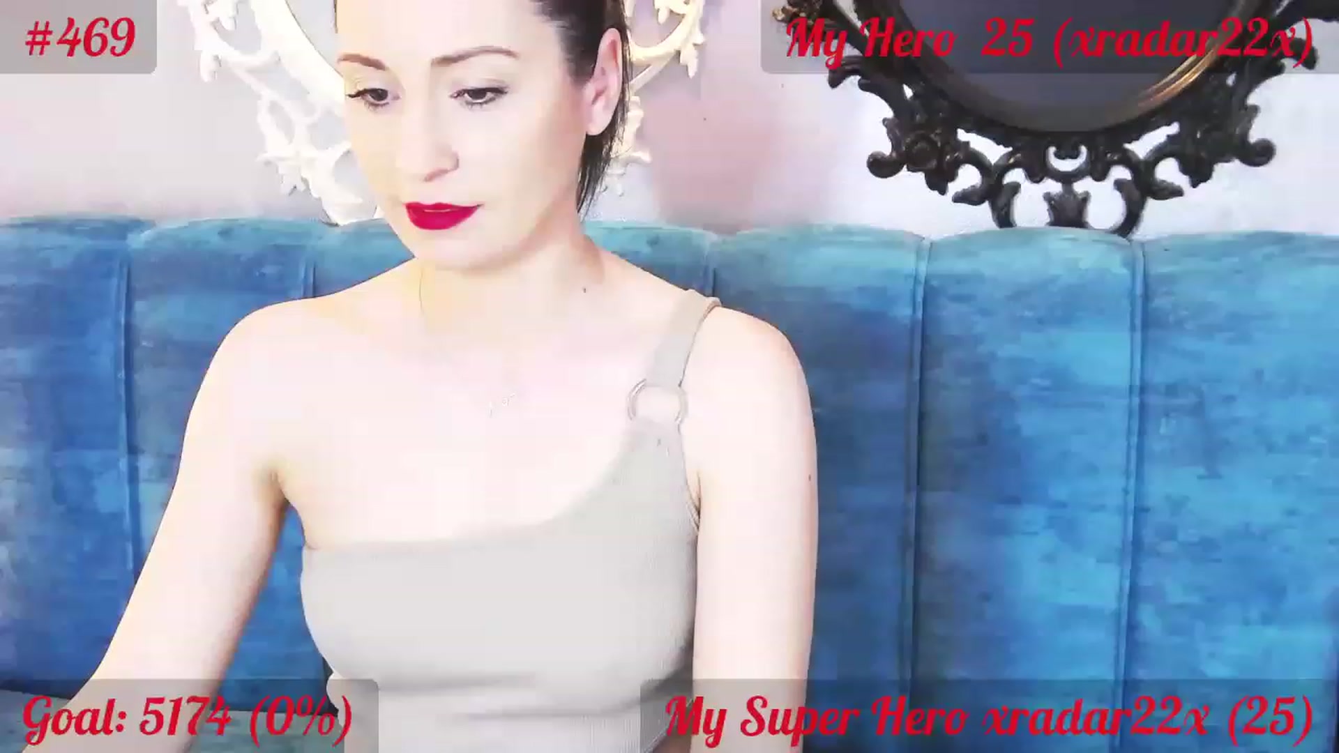 Gallery image thumbnail from QuinnieSmile's myfreecams stream on, 05/08/2023, 09:15 image 9 of 20