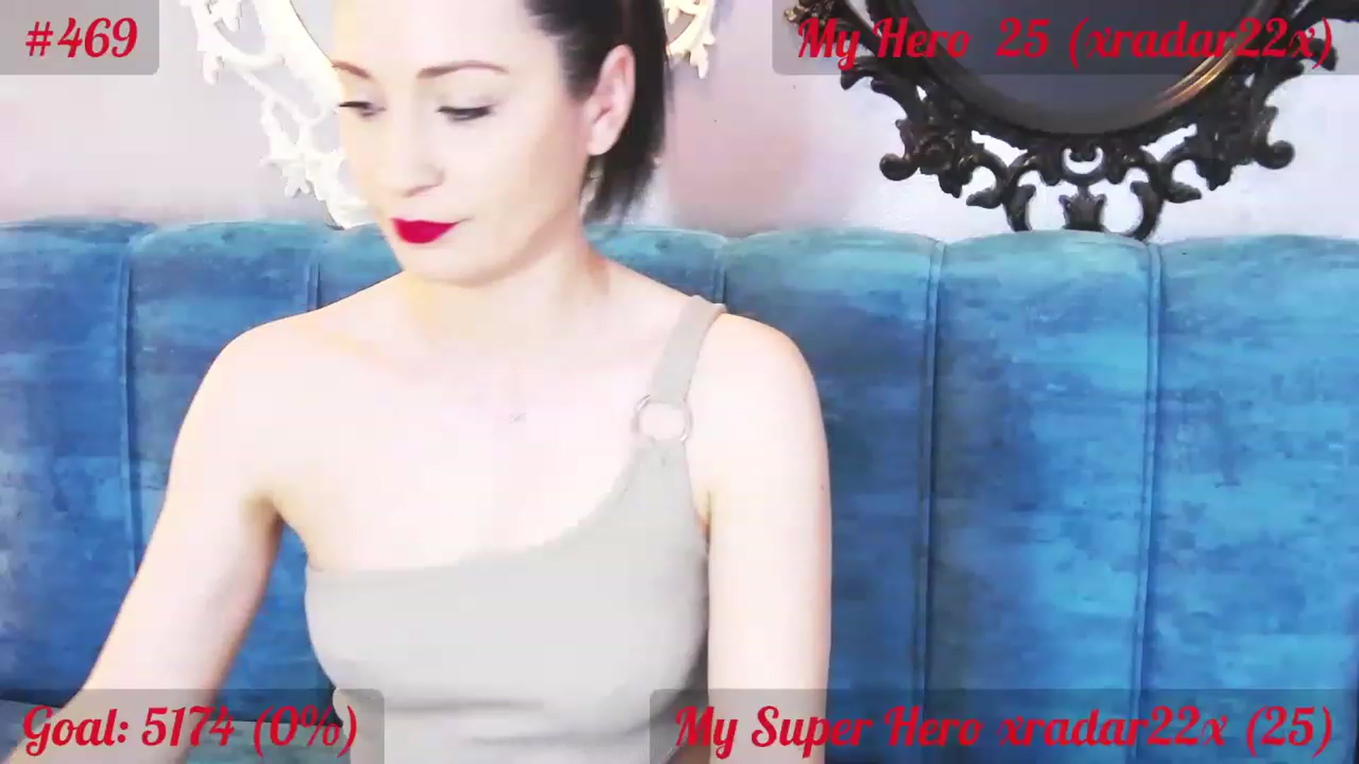 Gallery image thumbnail from QuinnieSmile's myfreecams stream on, 05/08/2023, 09:15 image 6 of 20