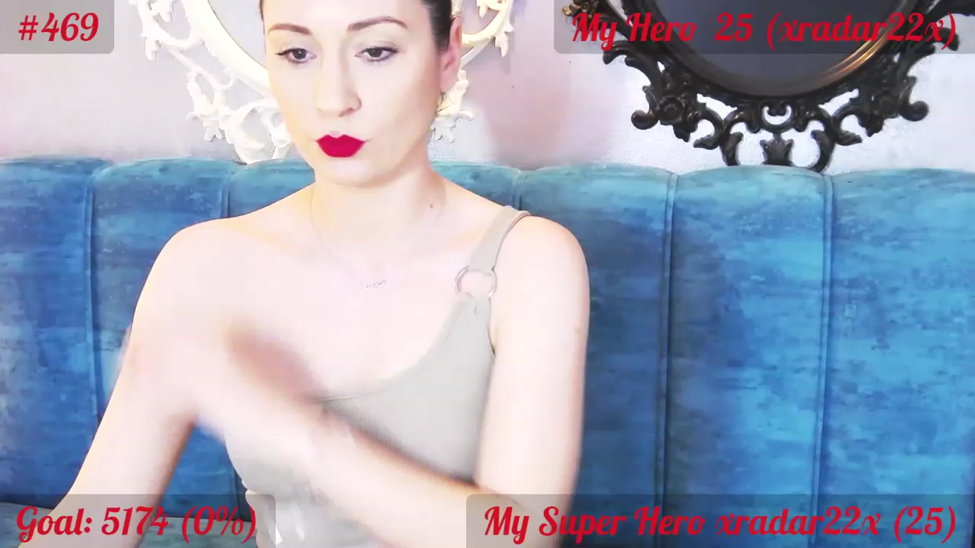 Gallery image thumbnail from QuinnieSmile's myfreecams stream on, 05/08/2023, 09:15 image 5 of 20