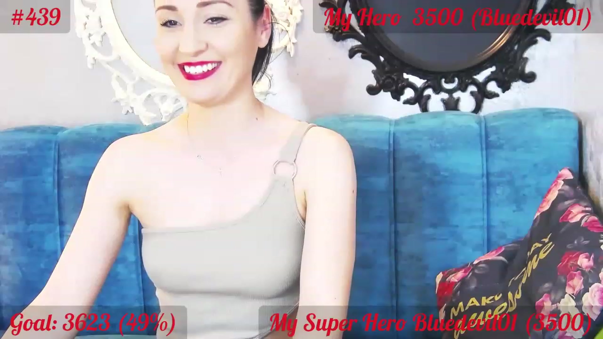 Gallery image thumbnail from QuinnieSmile's myfreecams stream on, 05/15/2023, 08:16 image 17 of 20