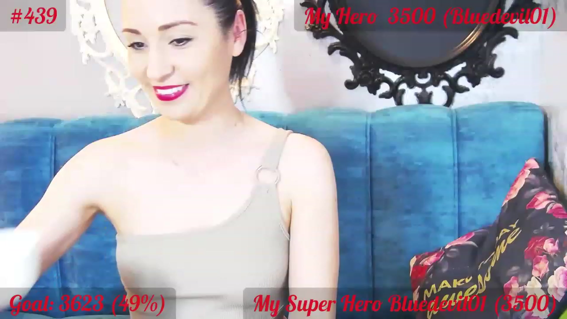 Gallery image thumbnail from QuinnieSmile's myfreecams stream on, 05/15/2023, 08:16 image 15 of 20