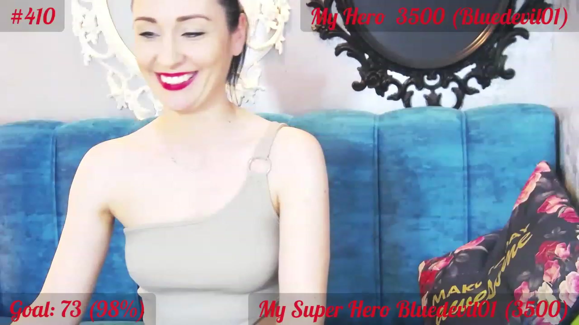 Gallery image thumbnail from QuinnieSmile's myfreecams stream on, 05/15/2023, 10:31 image 18 of 20