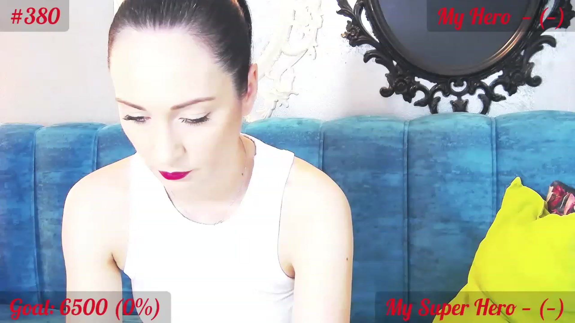 Gallery image thumbnail from QuinnieSmile's myfreecams stream on, 05/25/2023, 08:18 image 16 of 20