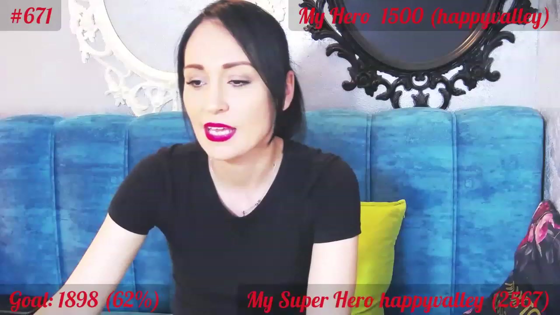 Gallery image thumbnail from QuinnieSmile's myfreecams stream on, 06/16/2023, 12:01 image 7 of 20