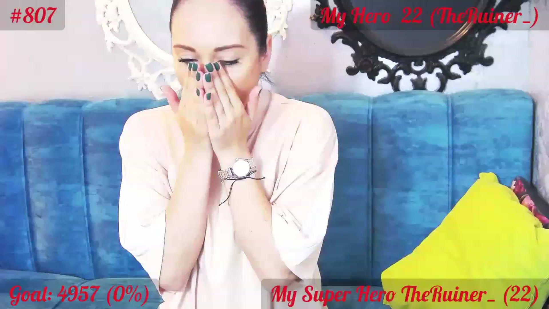 Gallery image thumbnail from QuinnieSmile's myfreecams stream on, 06/19/2023, 08:07 image 8 of 20