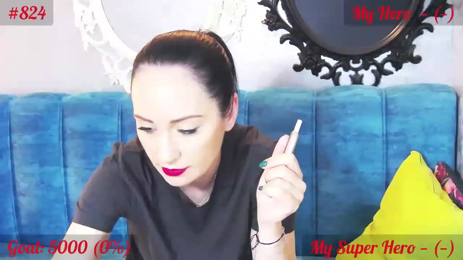 Gallery image thumbnail from QuinnieSmile's myfreecams stream on, 06/20/2023, 07:10 image 10 of 20