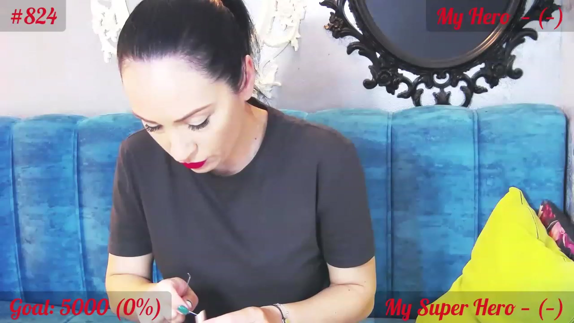 Gallery image thumbnail from QuinnieSmile's myfreecams stream on, 06/20/2023, 07:10 image 12 of 20