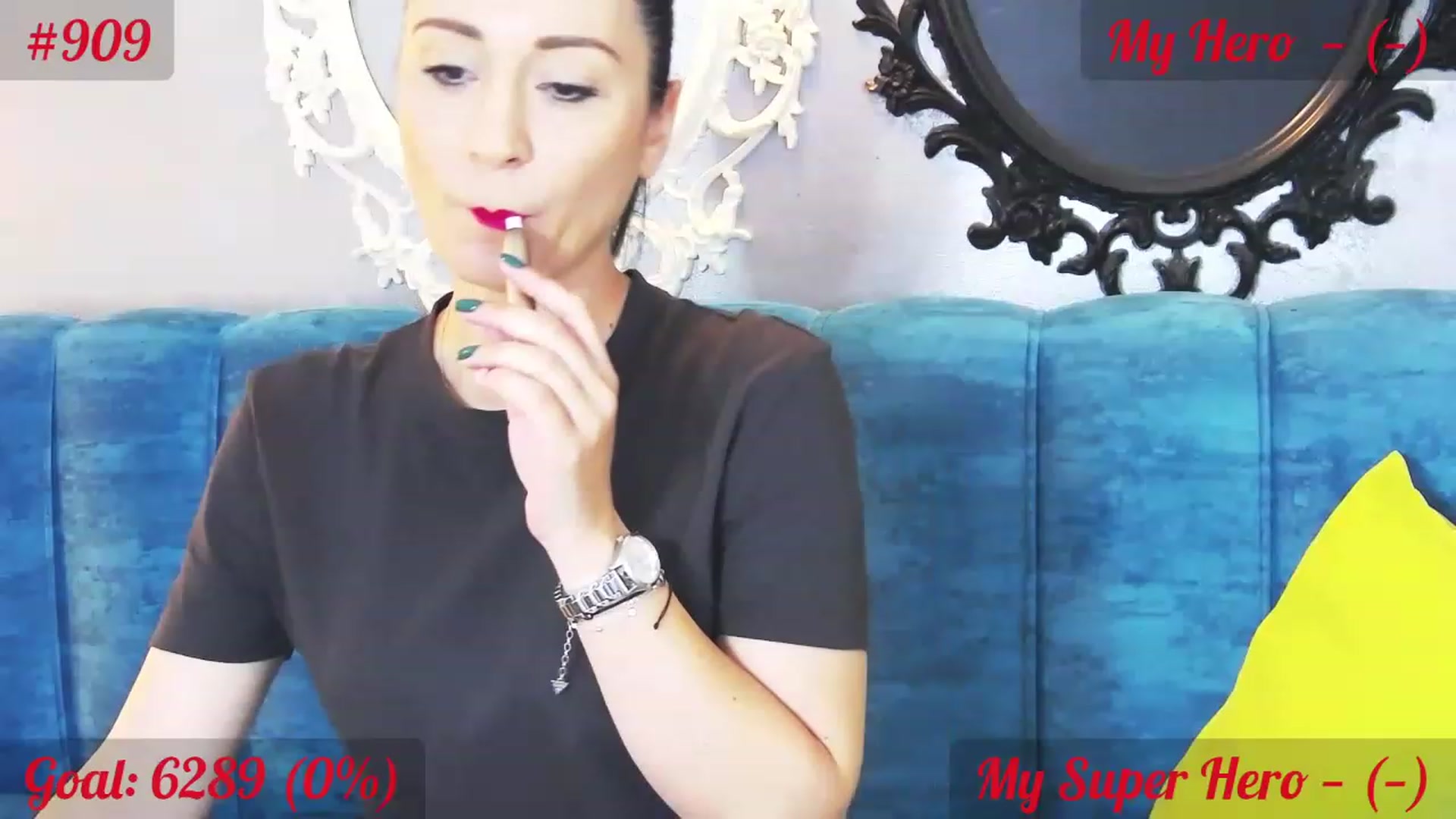 Gallery image thumbnail from QuinnieSmile's myfreecams stream on, 06/27/2023, 06:56 image 17 of 20
