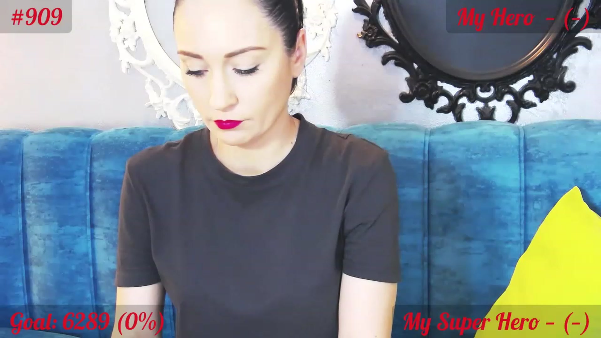 Gallery image thumbnail from QuinnieSmile's myfreecams stream on, 06/27/2023, 06:56 image 15 of 20