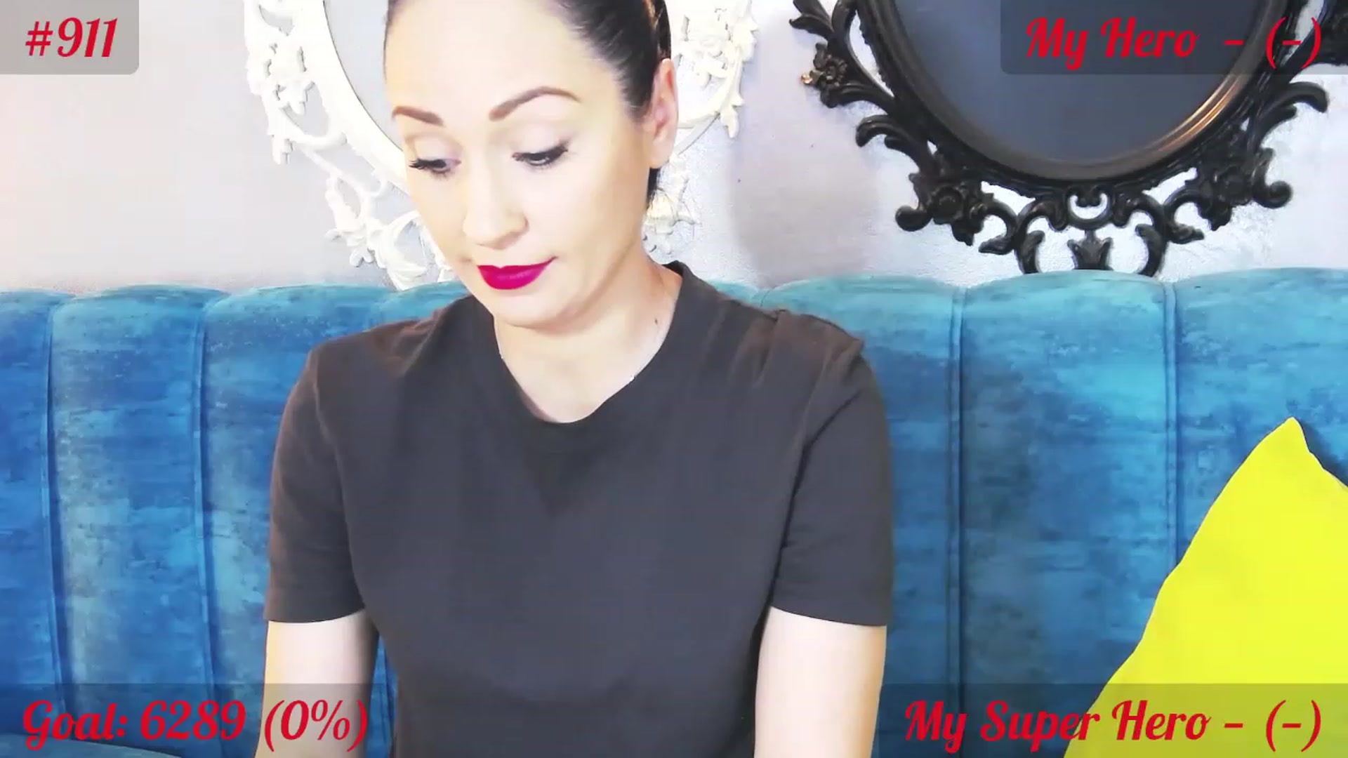 Gallery image thumbnail from QuinnieSmile's myfreecams stream on, 06/27/2023, 07:20 image 14 of 20