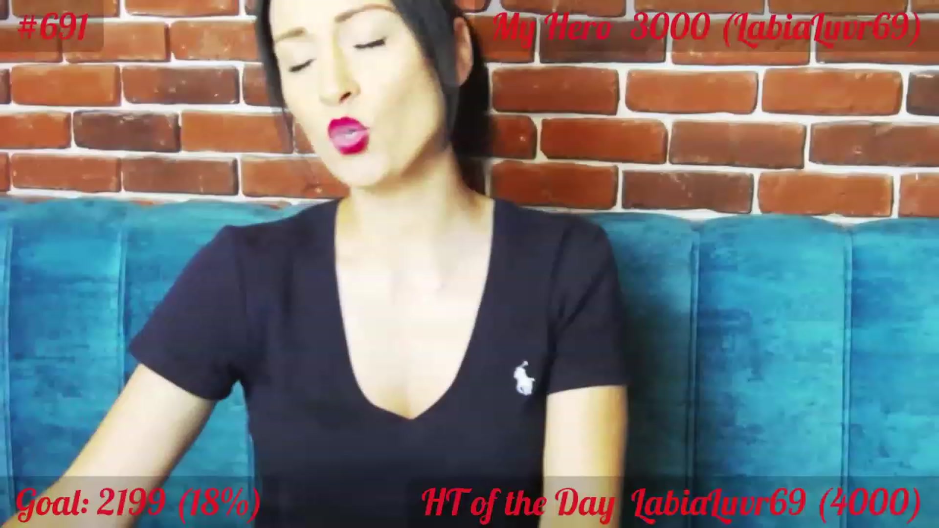 Gallery image thumbnail from QuinnieSmile's myfreecams stream on, 07/15/2023, 11:58 image 8 of 20