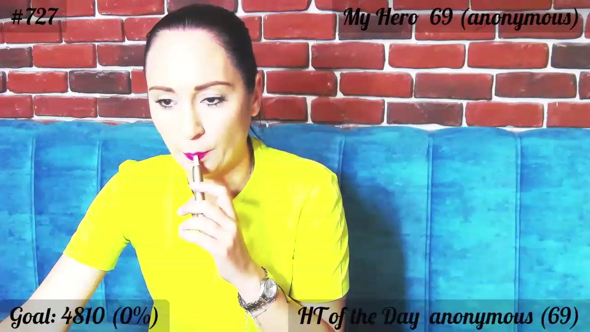 Gallery image thumbnail from QuinnieSmile's myfreecams stream on, 07/17/2023, 12:07 image 4 of 20