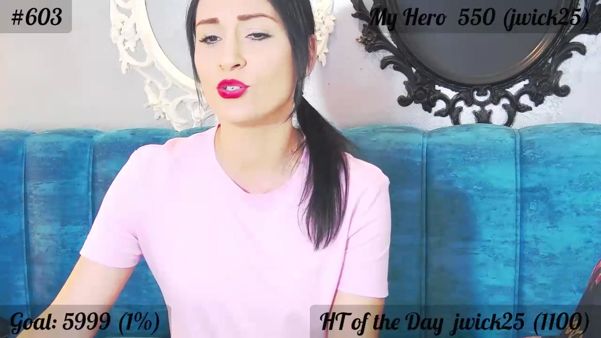 Gallery image thumbnail from QuinnieSmile's myfreecams stream on, 07/21/2023, 11:50 image 10 of 20
