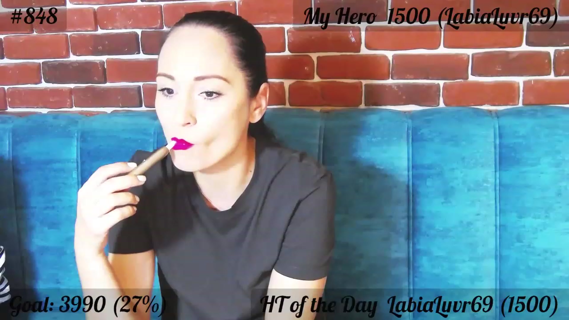 Gallery image thumbnail from QuinnieSmile's myfreecams stream on, 07/28/2023, 07:43 image 10 of 20