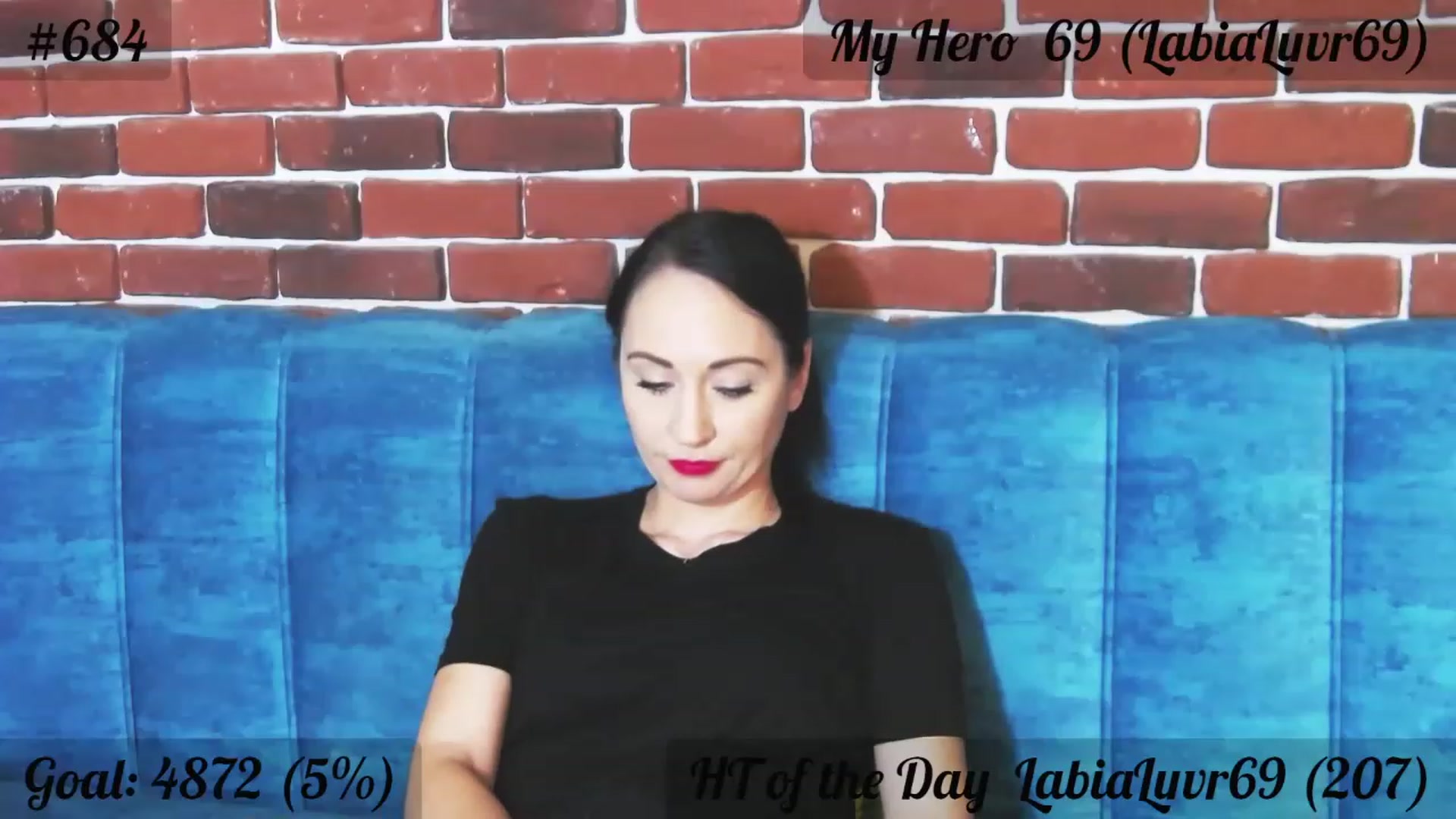 Gallery image thumbnail from QuinnieSmile's myfreecams stream on, 07/31/2023, 10:55 image 16 of 20