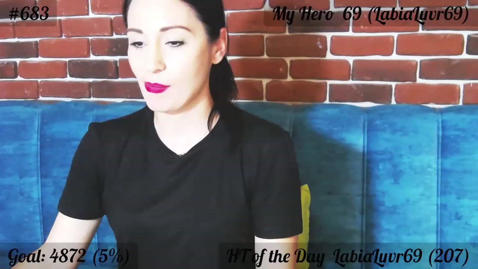 Gallery image thumbnail from QuinnieSmile's myfreecams stream on, 07/31/2023, 12:02 image 14 of 20