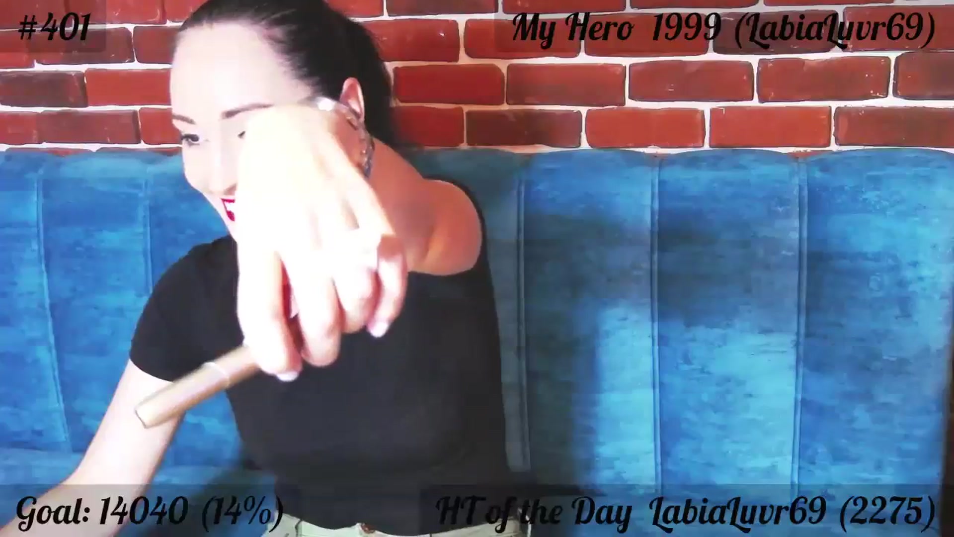 Gallery image thumbnail from QuinnieSmile's myfreecams stream on, 08/12/2023, 09:58 image 10 of 20