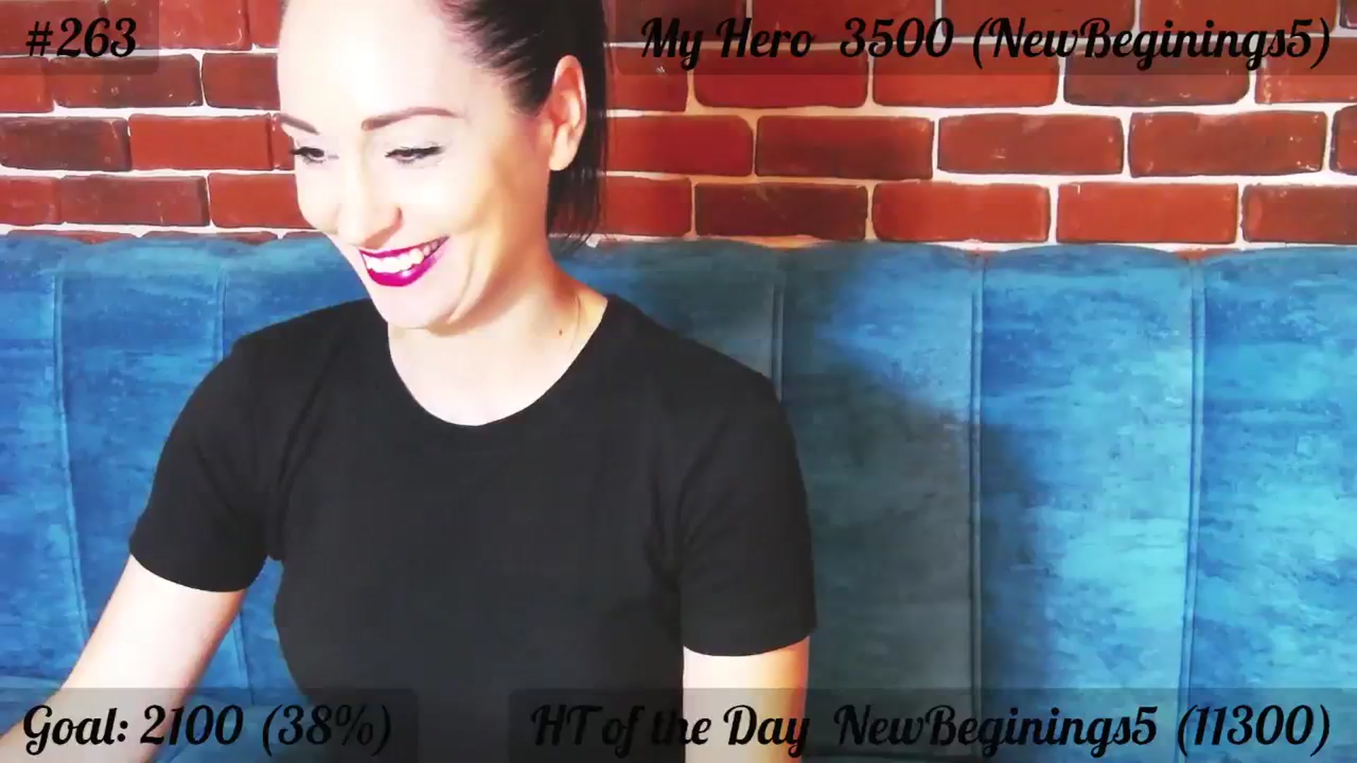 Gallery image thumbnail from QuinnieSmile's myfreecams stream on, 08/14/2023, 09:18 image 15 of 20