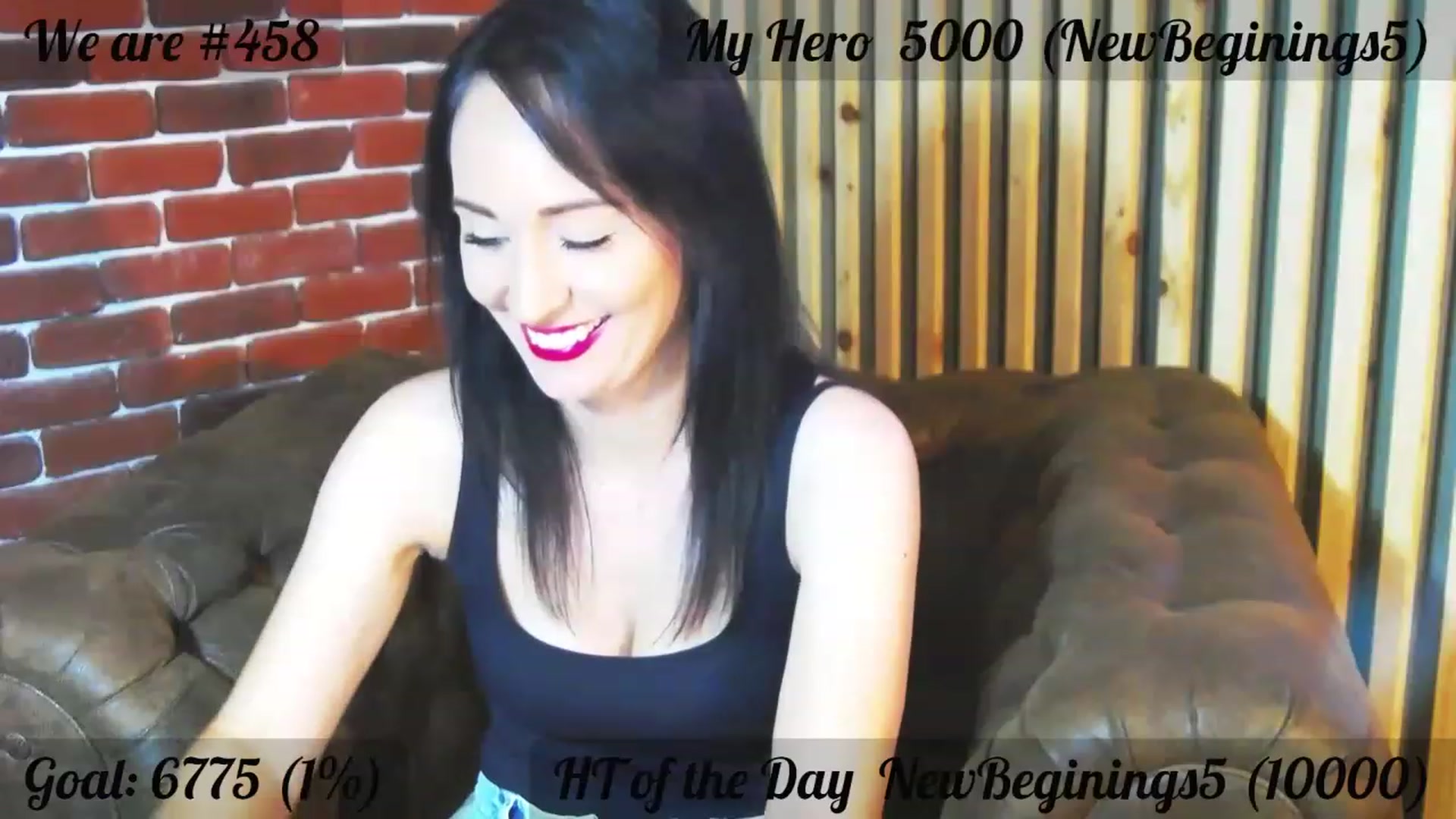 Gallery image thumbnail from QuinnieSmile's myfreecams stream on, 08/28/2023, 10:56 image 11 of 20