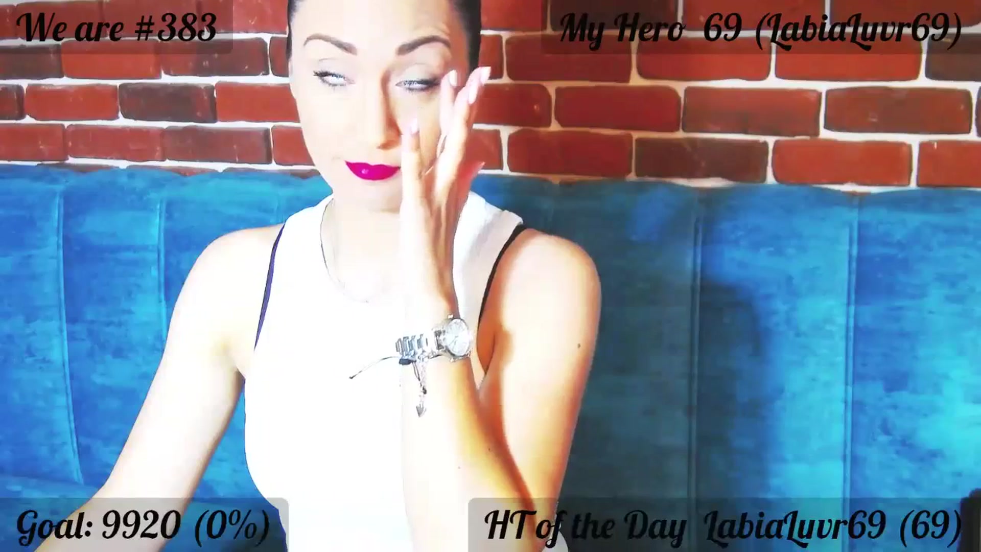 Gallery image thumbnail from QuinnieSmile's myfreecams stream on, 08/30/2023, 07:02 image 13 of 20