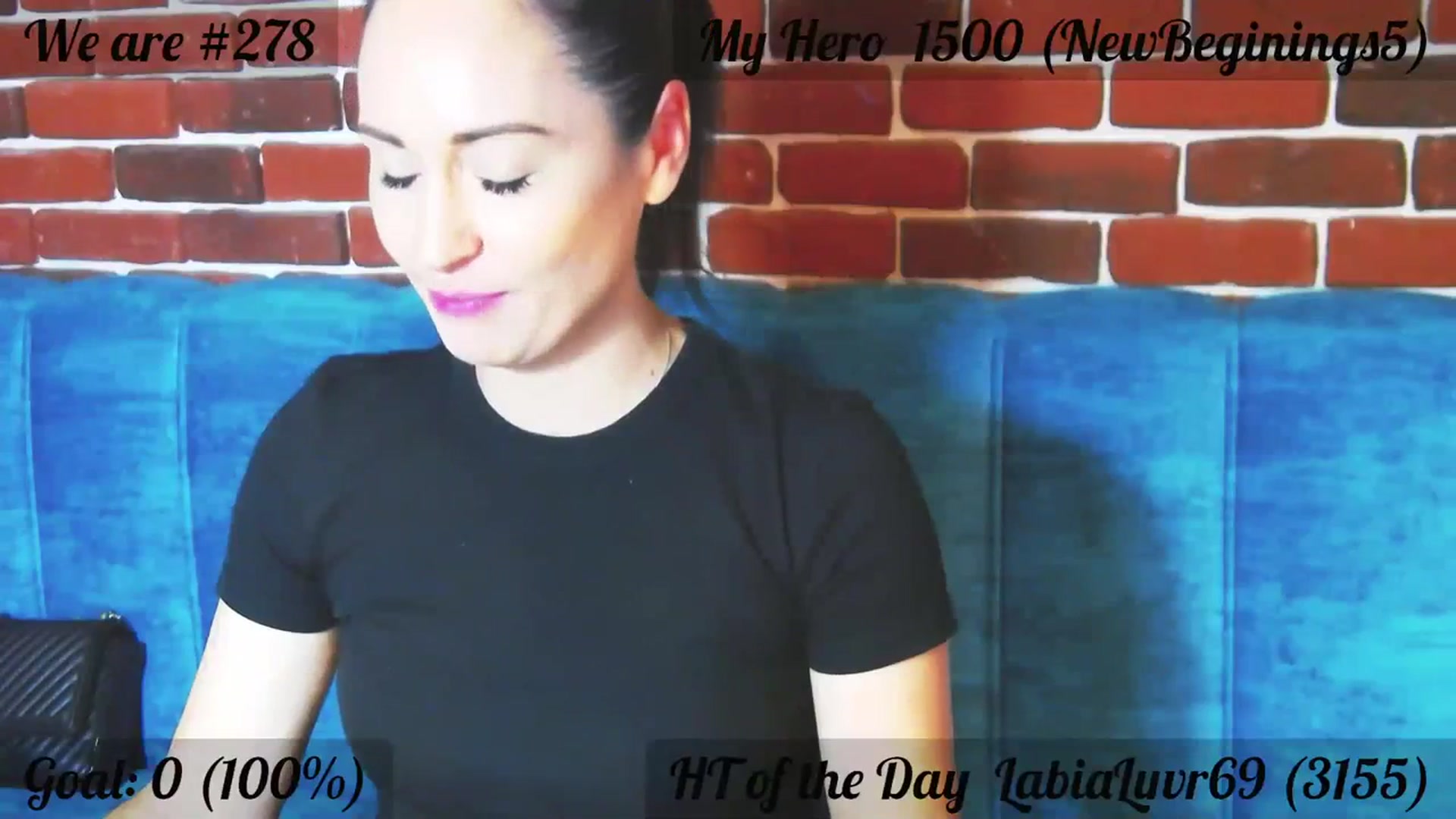 Gallery image thumbnail from QuinnieSmile's myfreecams stream on, 08/31/2023, 12:34 image 20 of 20