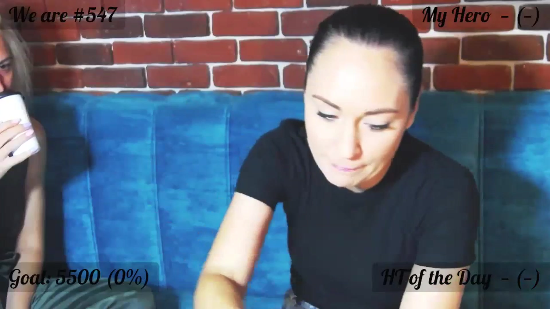 Gallery image thumbnail from QuinnieSmile's myfreecams stream on, 09/13/2023, 07:30 image 12 of 20