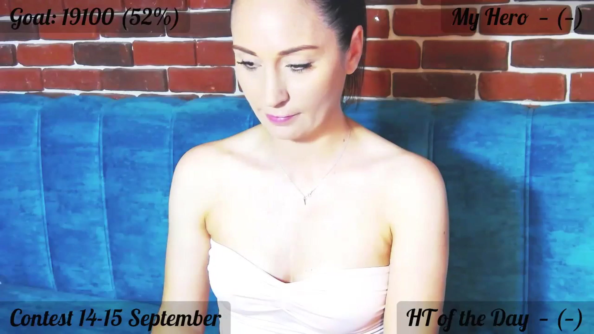 Gallery image thumbnail from QuinnieSmile's myfreecams stream on, 09/15/2023, 10:20 image 20 of 20