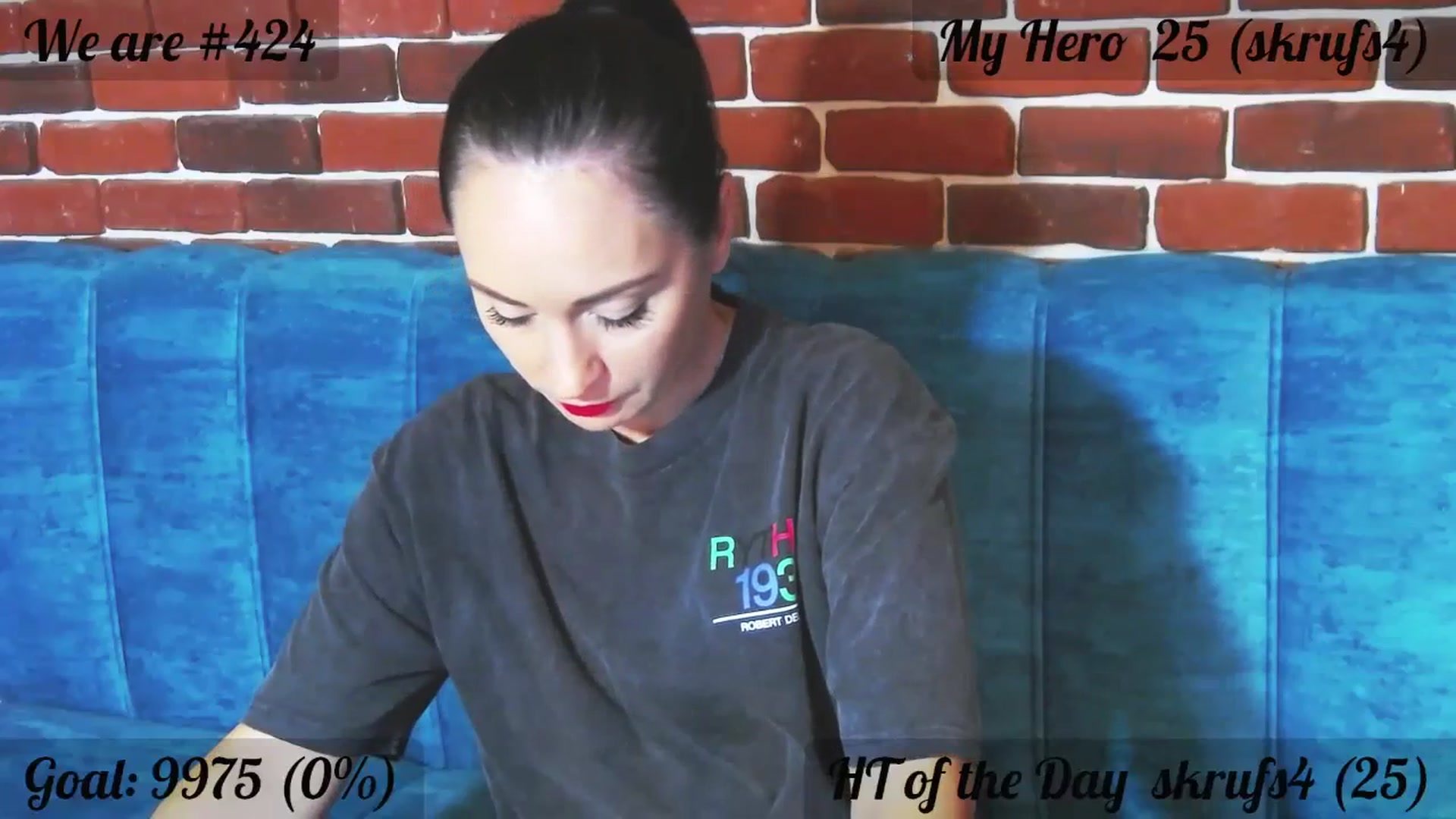 Gallery image thumbnail from QuinnieSmile's myfreecams stream on, 09/25/2023, 10:36 image 8 of 20