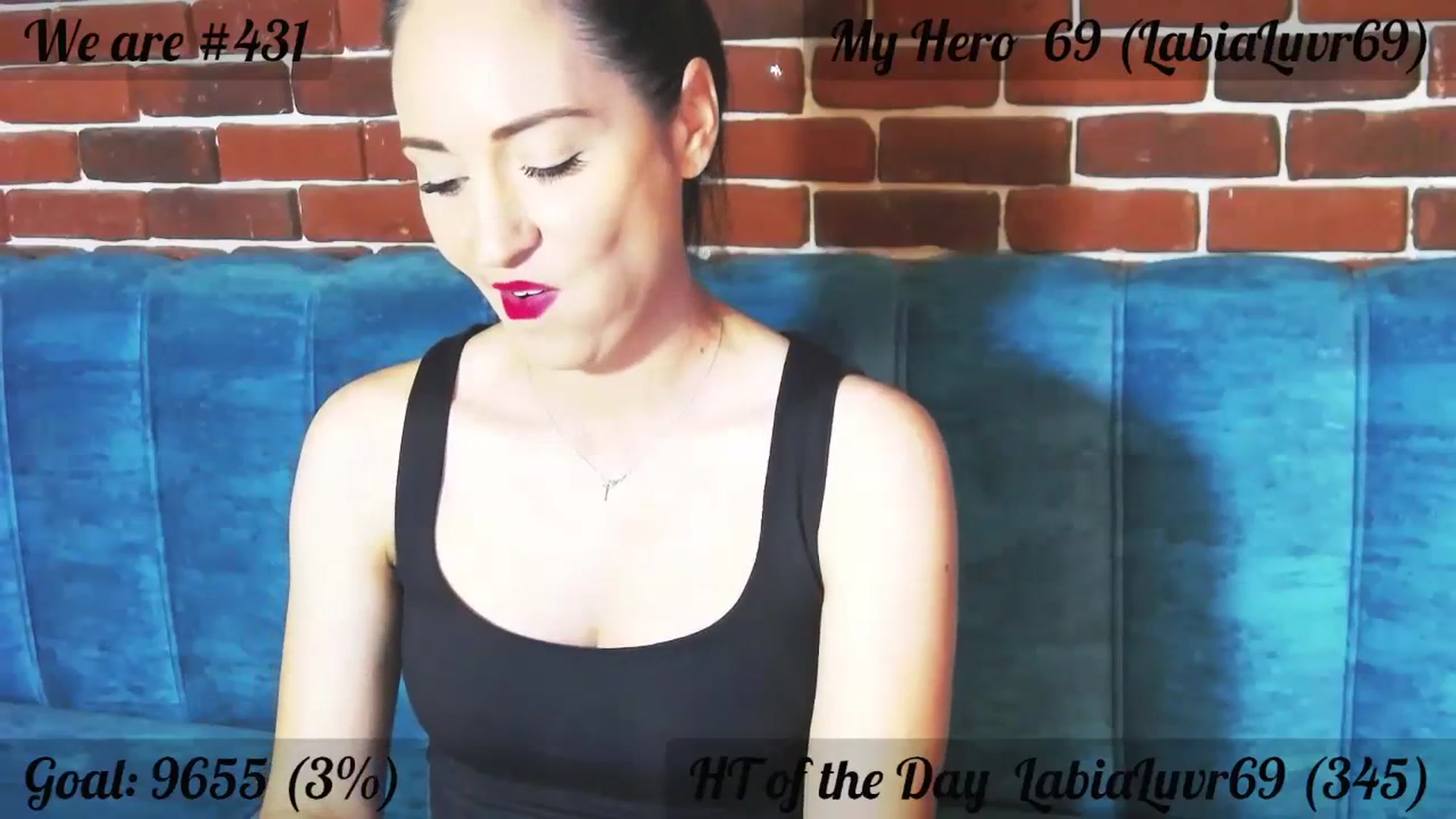 Gallery image thumbnail from QuinnieSmile's myfreecams stream on, 09/26/2023, 10:16 image 18 of 20
