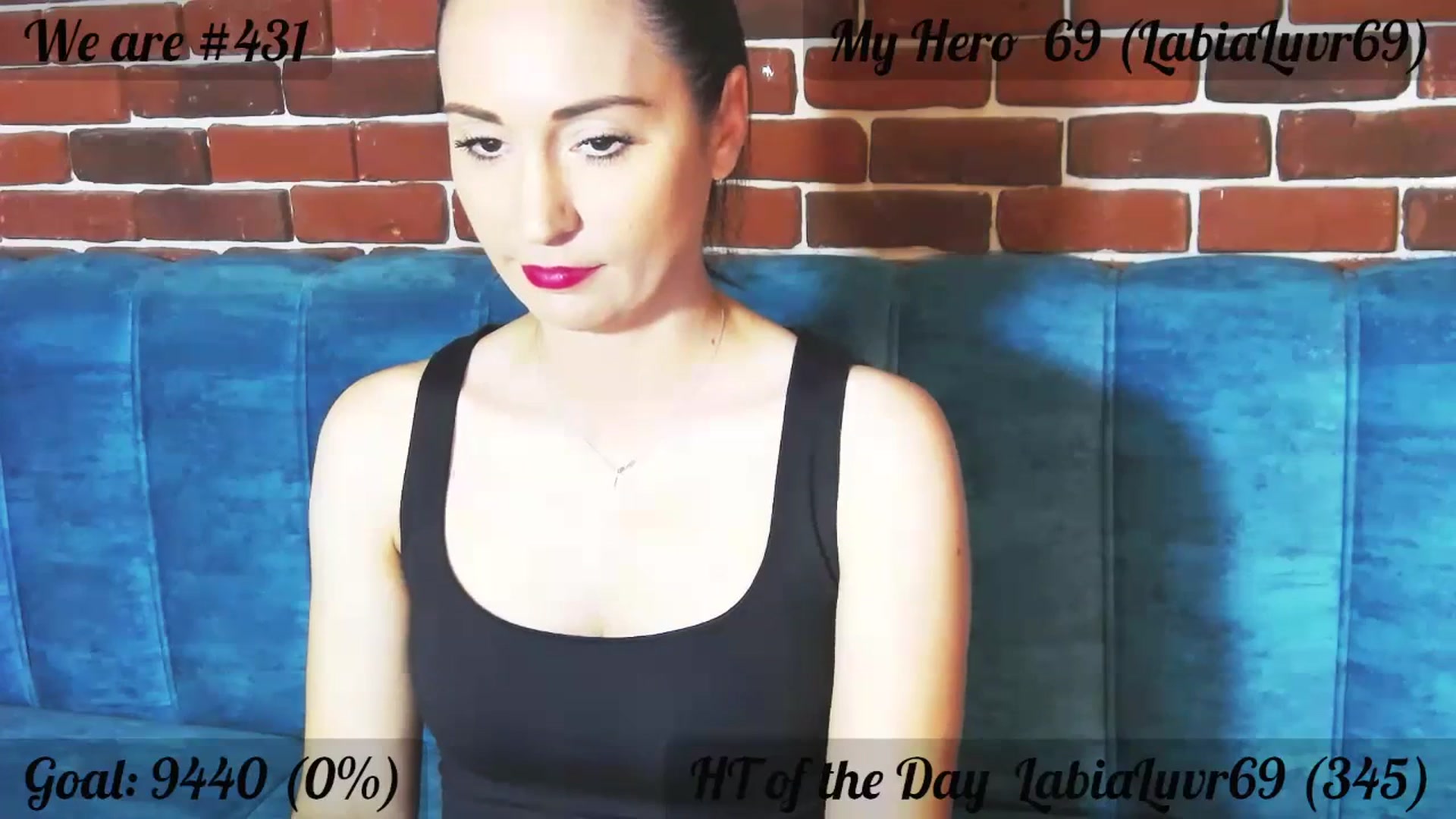 Gallery image thumbnail from QuinnieSmile's myfreecams stream on, 09/26/2023, 12:03 image 15 of 20