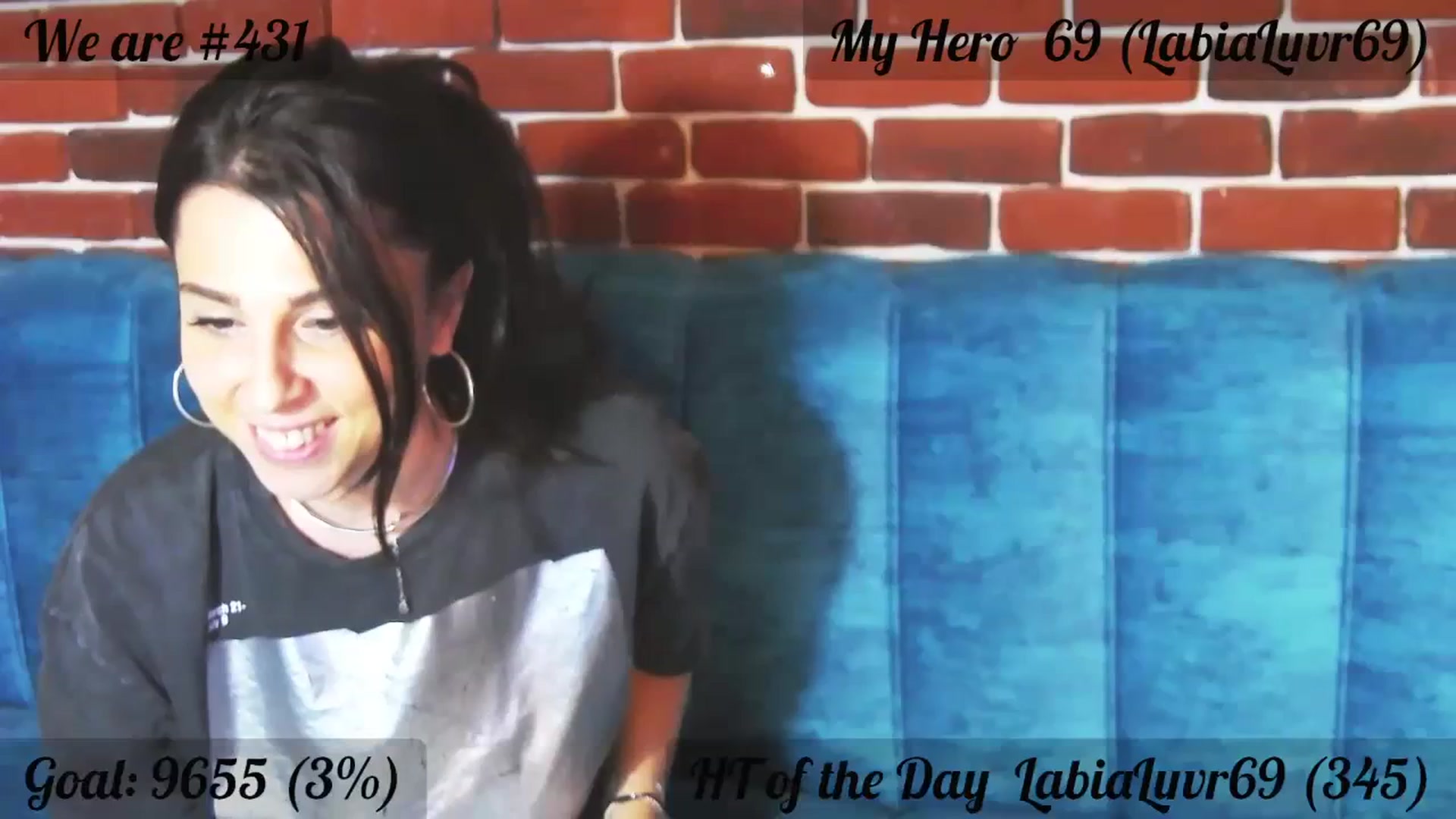 Gallery image thumbnail from QuinnieSmile's myfreecams stream on, 09/26/2023, 12:03 image 6 of 20