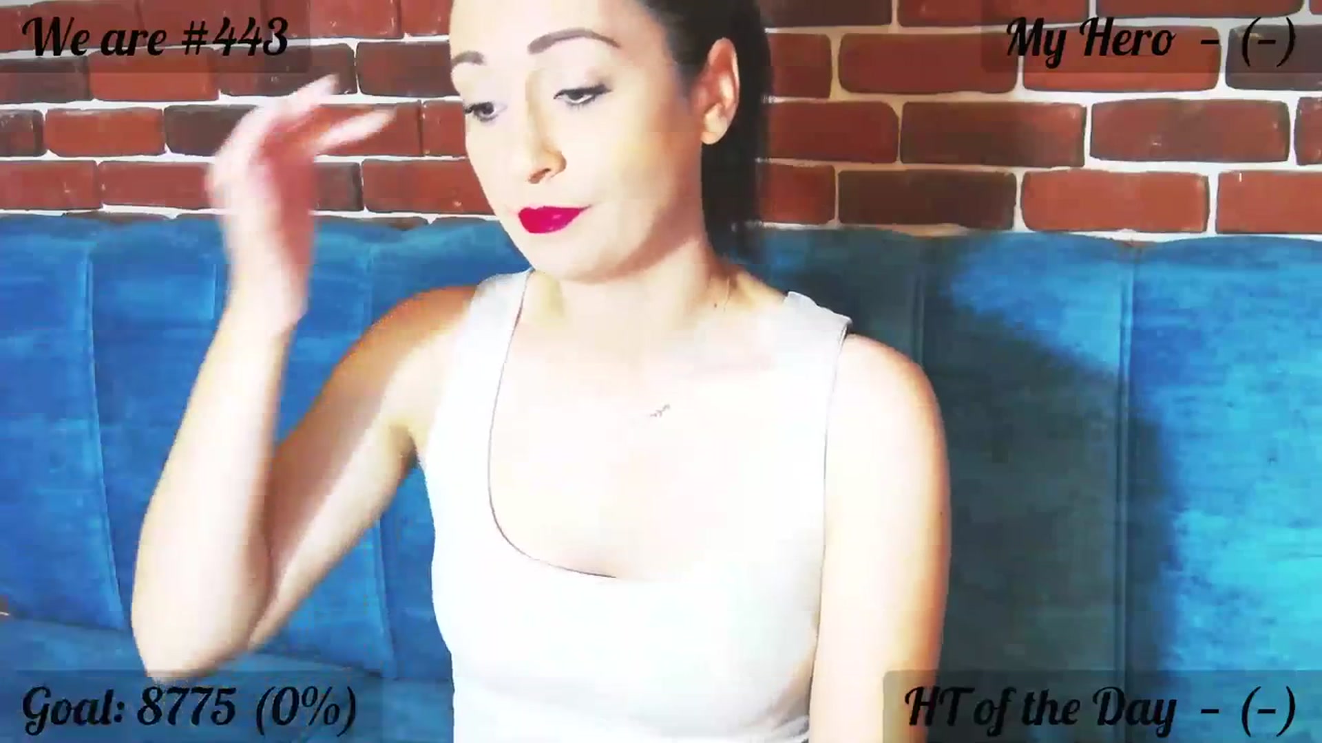 Gallery image thumbnail from QuinnieSmile's myfreecams stream on, 09/27/2023, 07:02 image 11 of 20