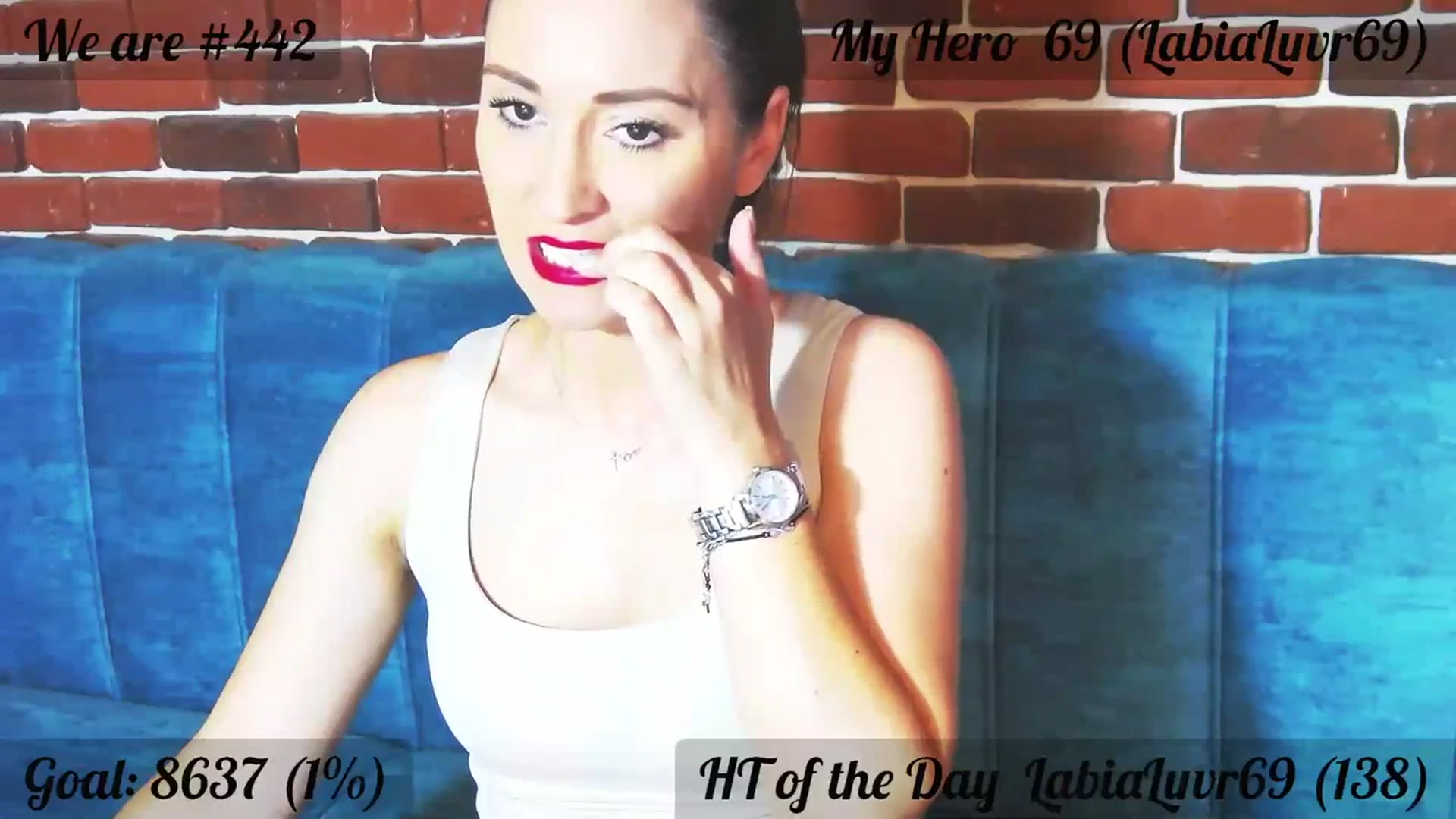 Gallery image thumbnail from QuinnieSmile's myfreecams stream on, 09/27/2023, 11:45 image 6 of 20