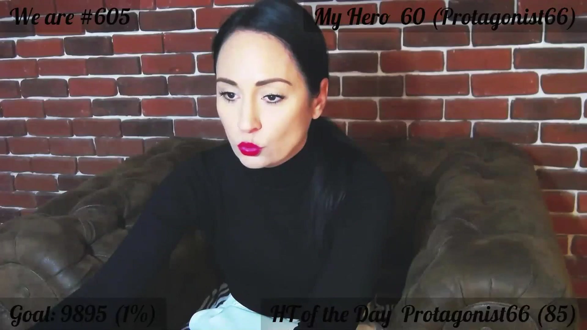 Gallery image thumbnail from QuinnieSmile's myfreecams stream on, 10/11/2023, 11:12 image 17 of 20