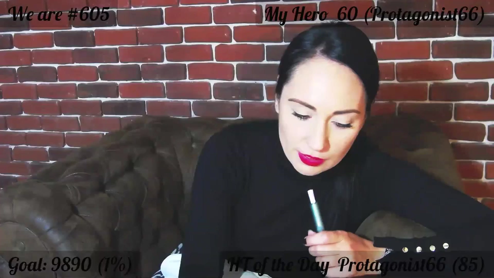 Gallery image thumbnail from QuinnieSmile's myfreecams stream on, 10/11/2023, 11:40 image 15 of 20