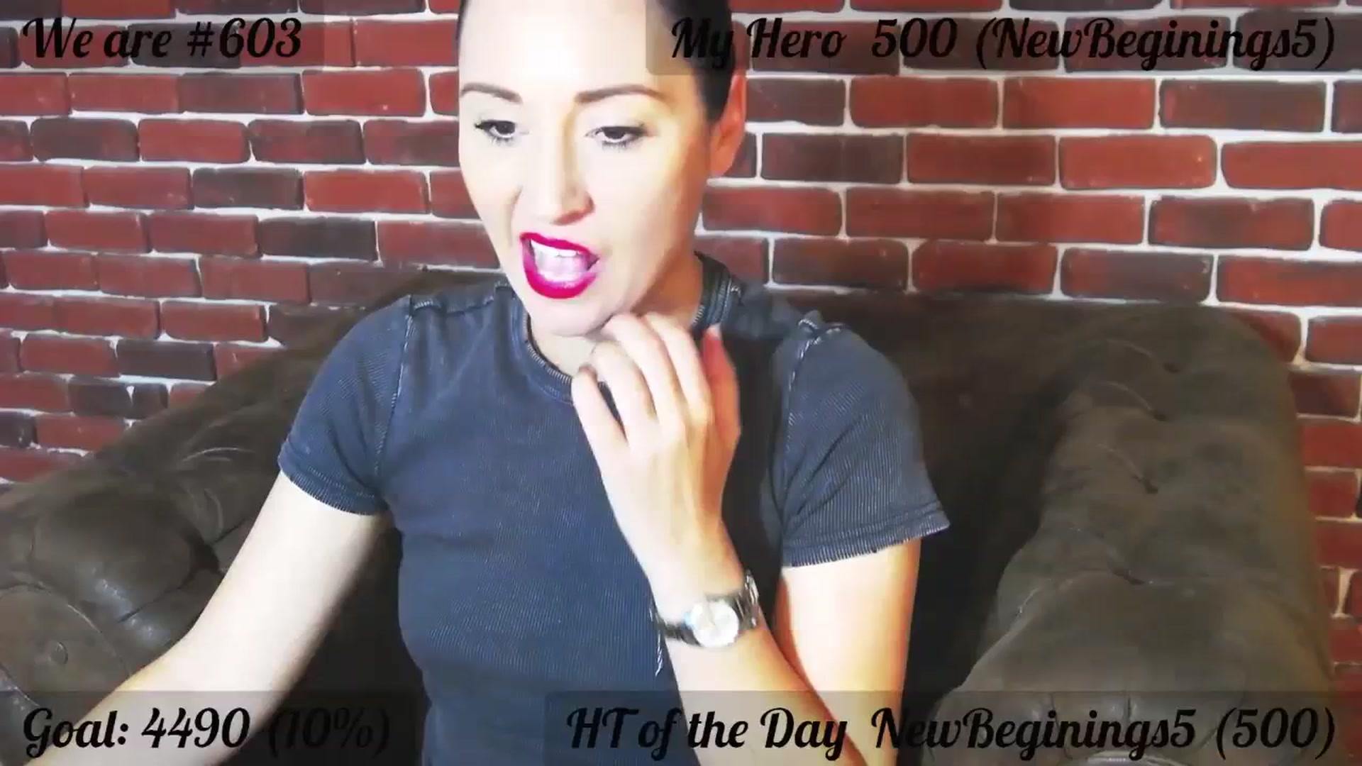 Gallery image thumbnail from QuinnieSmile's myfreecams stream on, 10/16/2023, 11:50 image 7 of 20