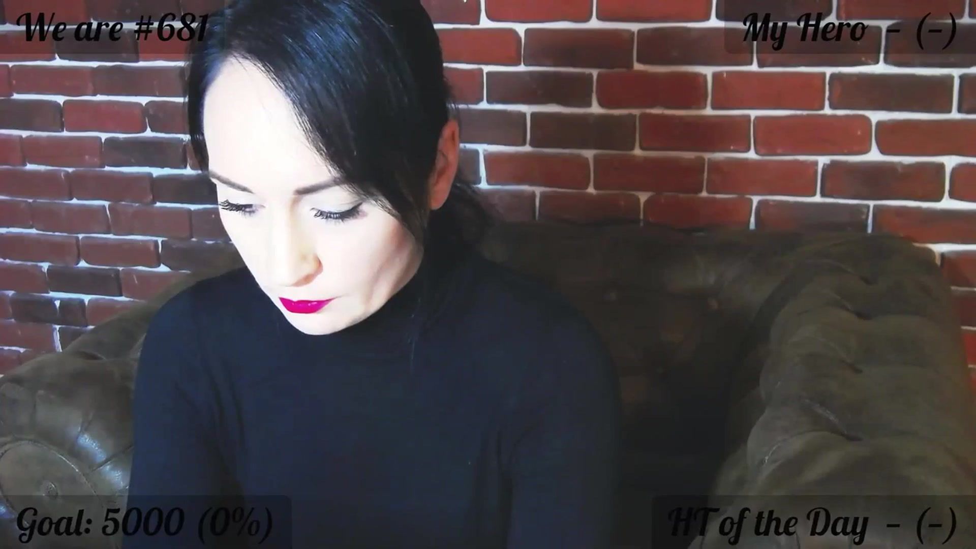 Gallery image thumbnail from QuinnieSmile's myfreecams stream on, 10/19/2023, 08:01 image 17 of 20