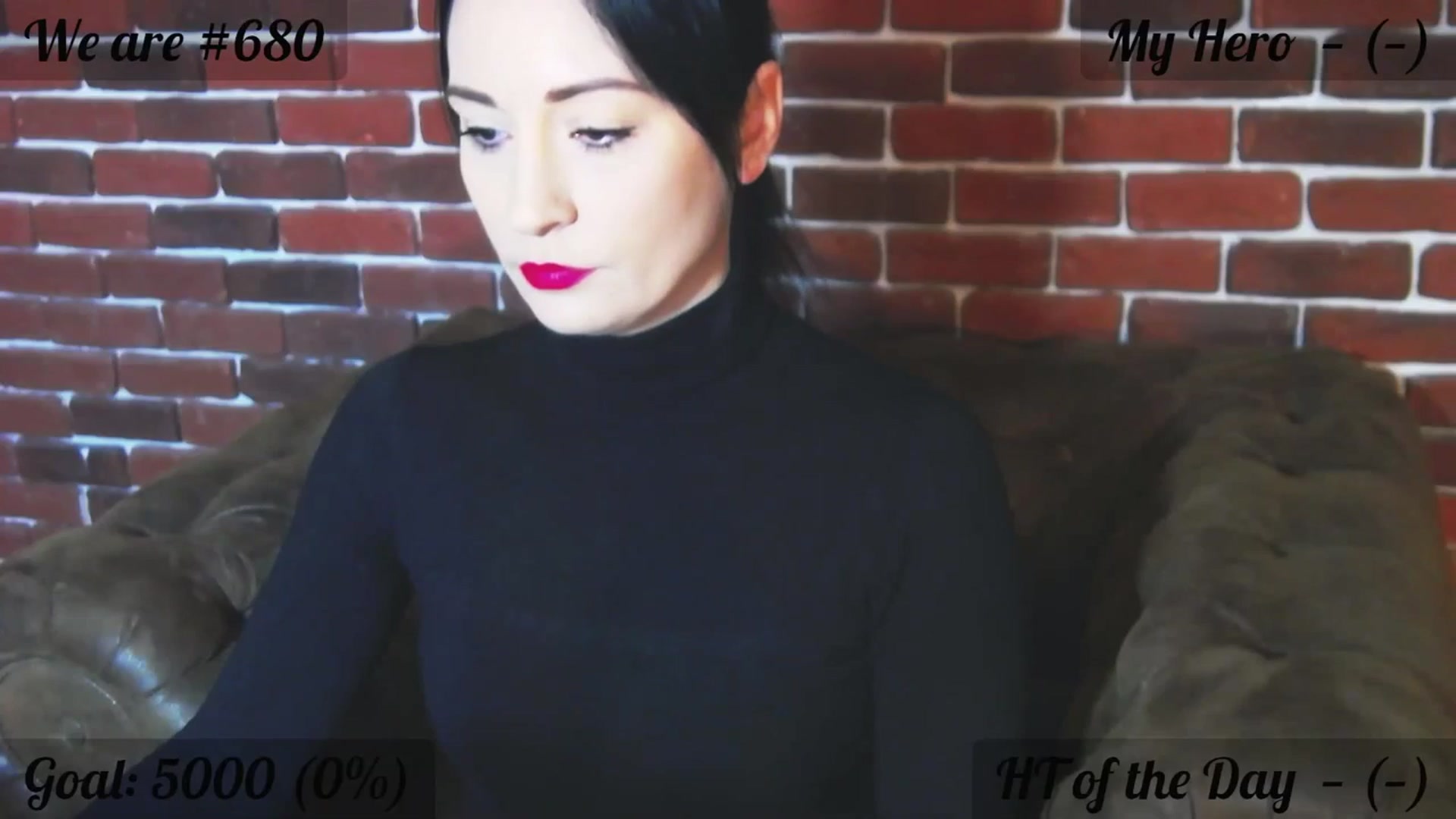 Gallery image thumbnail from QuinnieSmile's myfreecams stream on, 10/19/2023, 08:01 image 6 of 20