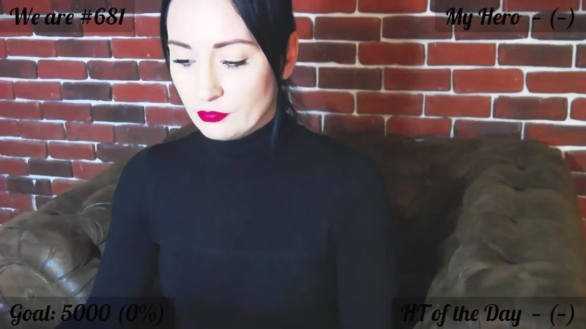 Gallery image thumbnail from QuinnieSmile's myfreecams stream on, 10/19/2023, 09:23 image 5 of 20