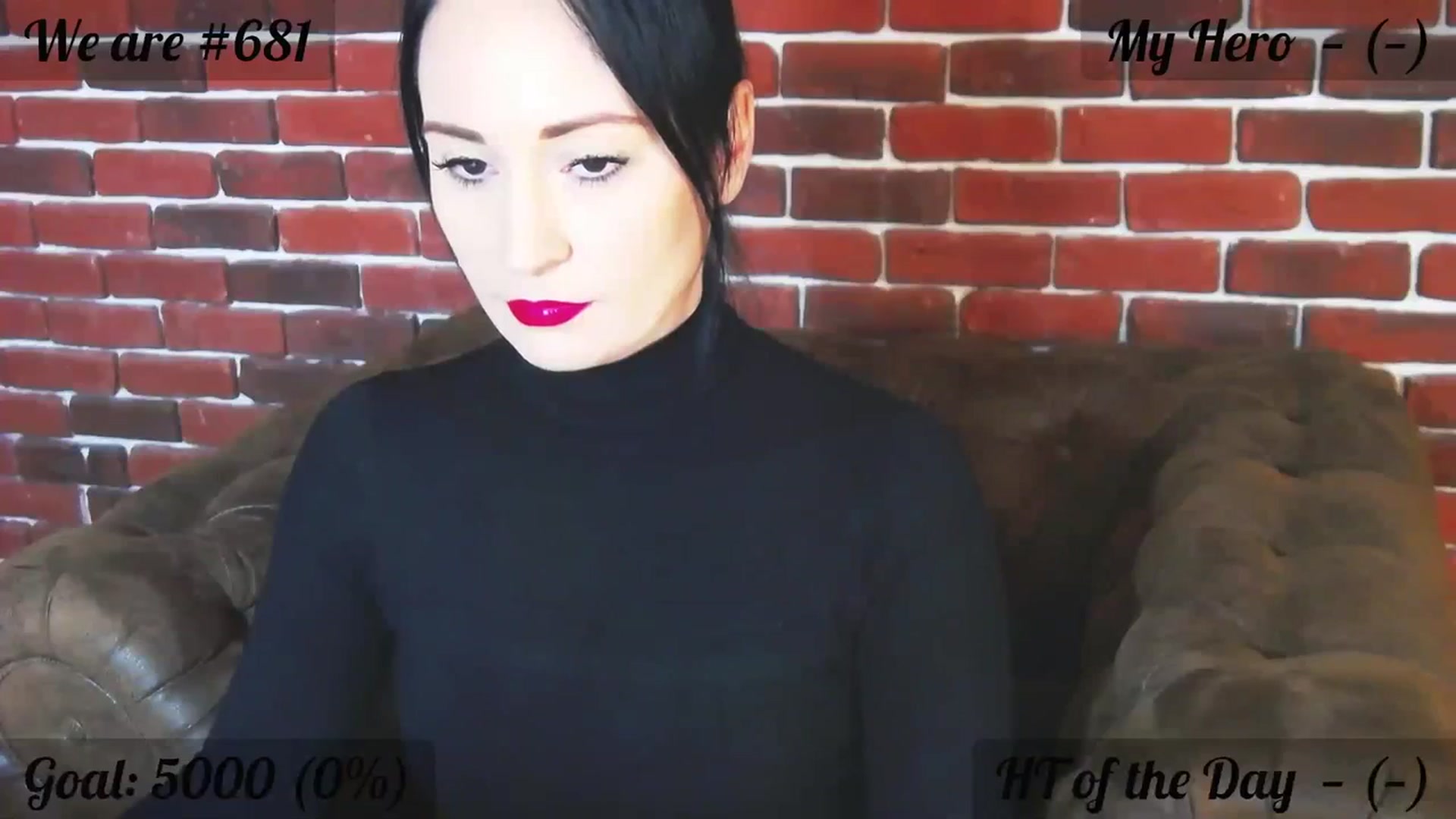 Gallery image thumbnail from QuinnieSmile's myfreecams stream on, 10/19/2023, 09:23 image 12 of 20