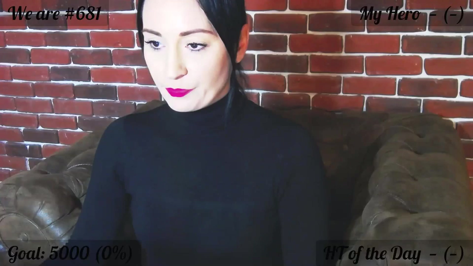 Gallery image thumbnail from QuinnieSmile's myfreecams stream on, 10/19/2023, 09:23 image 1 of 20