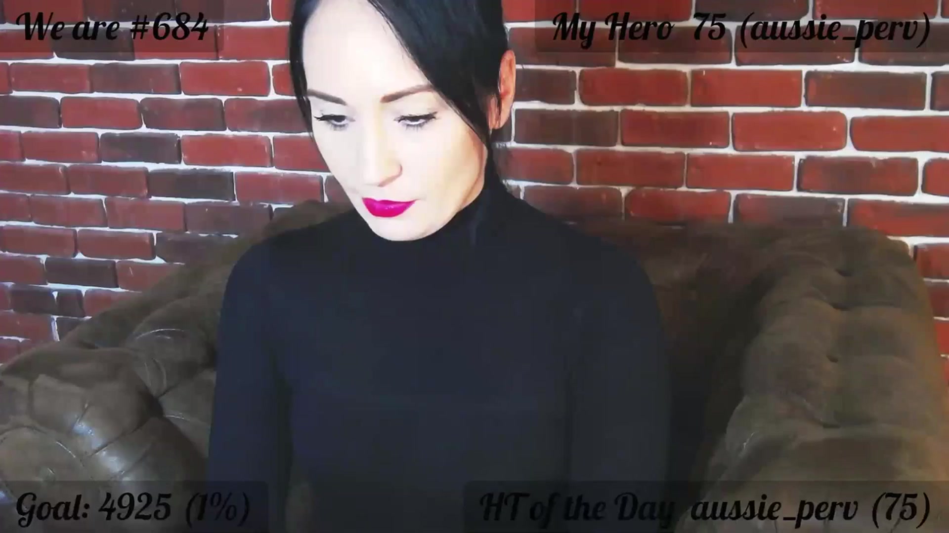 Gallery image thumbnail from QuinnieSmile's myfreecams stream on, 10/19/2023, 11:11 image 13 of 20