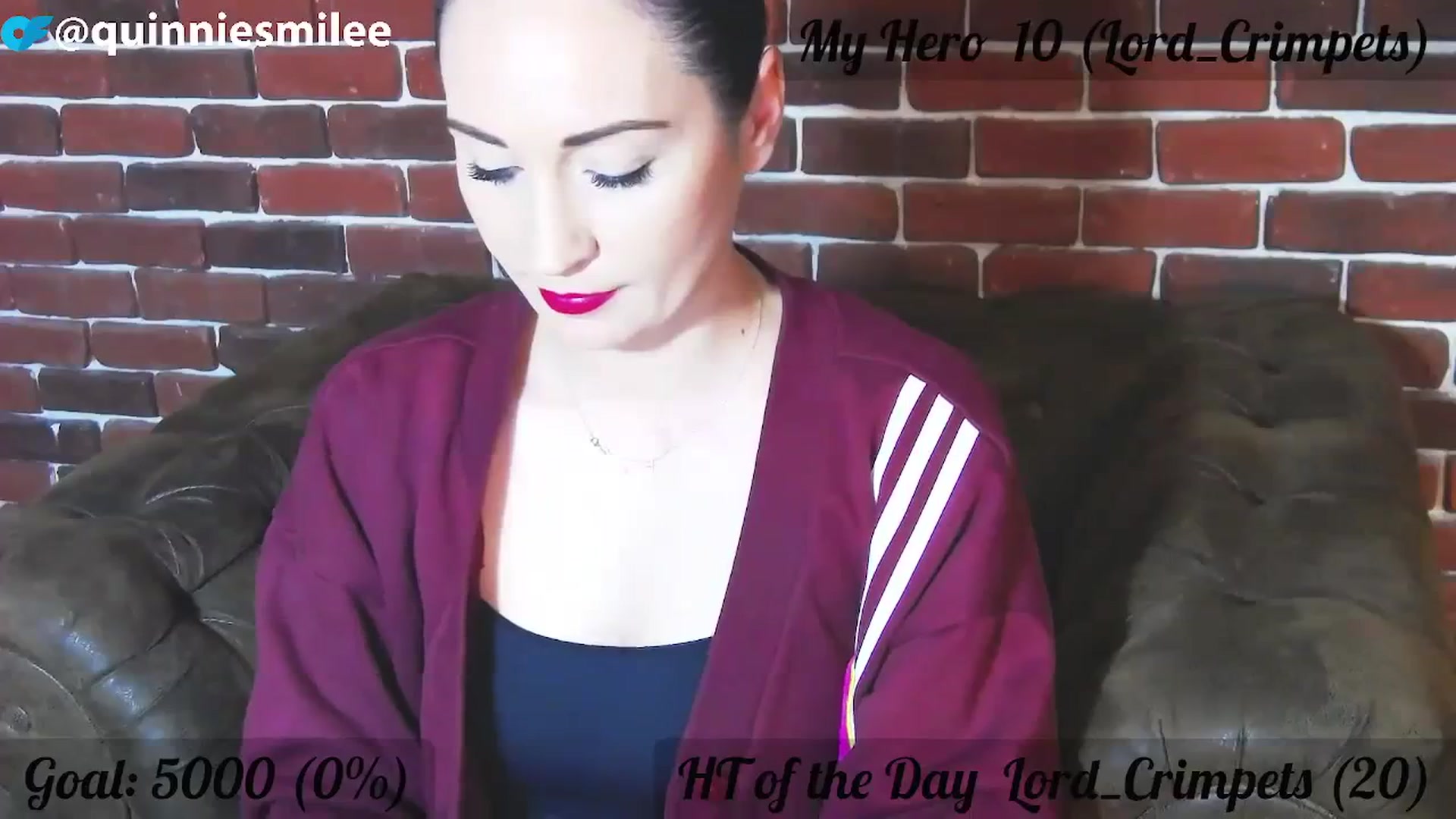 Gallery image thumbnail from QuinnieSmile's myfreecams stream on, 10/24/2023, 11:10 image 19 of 20