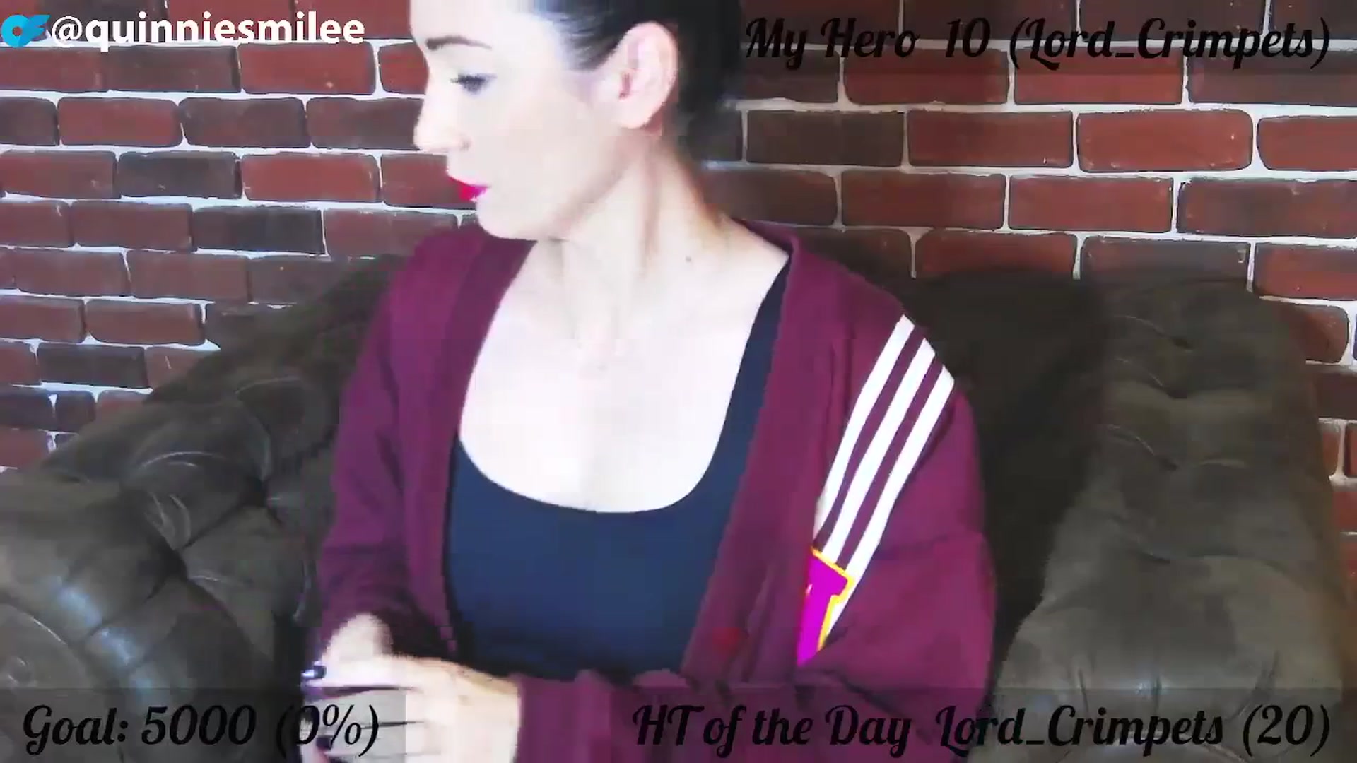 Gallery image thumbnail from QuinnieSmile's myfreecams stream on, 10/24/2023, 11:10 image 17 of 20