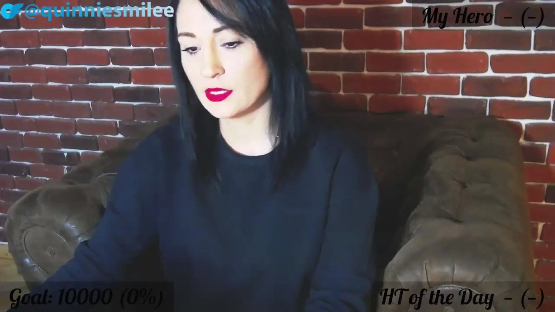 Gallery image thumbnail from QuinnieSmile's myfreecams stream on, 10/25/2023, 07:41 image 6 of 20