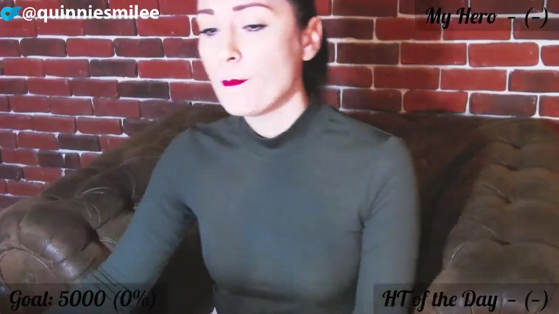 Gallery image thumbnail from QuinnieSmile's myfreecams stream on, 10/26/2023, 07:33 image 9 of 20
