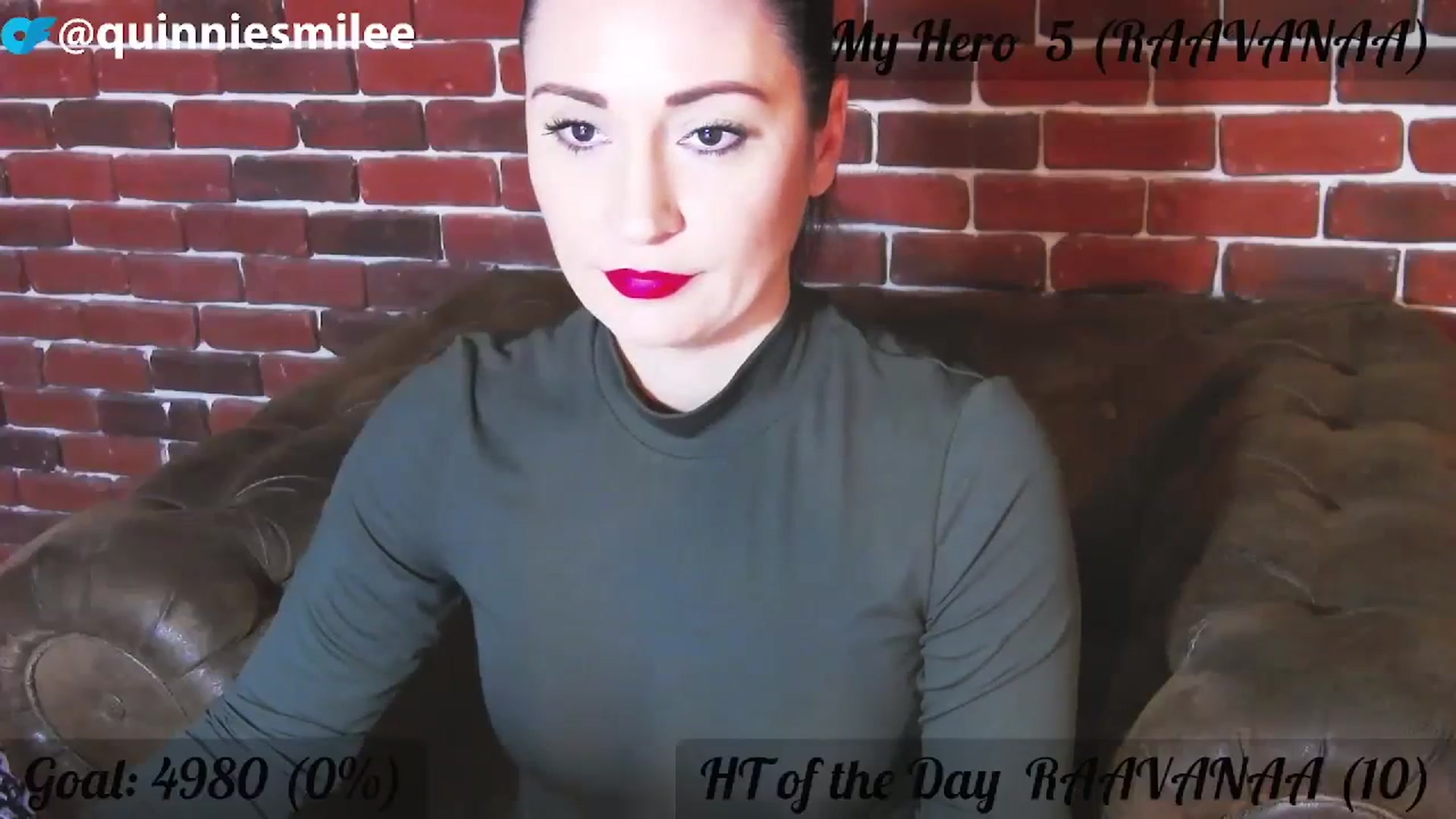 Gallery image thumbnail from QuinnieSmile's myfreecams stream on, 10/26/2023, 10:34 image 2 of 20