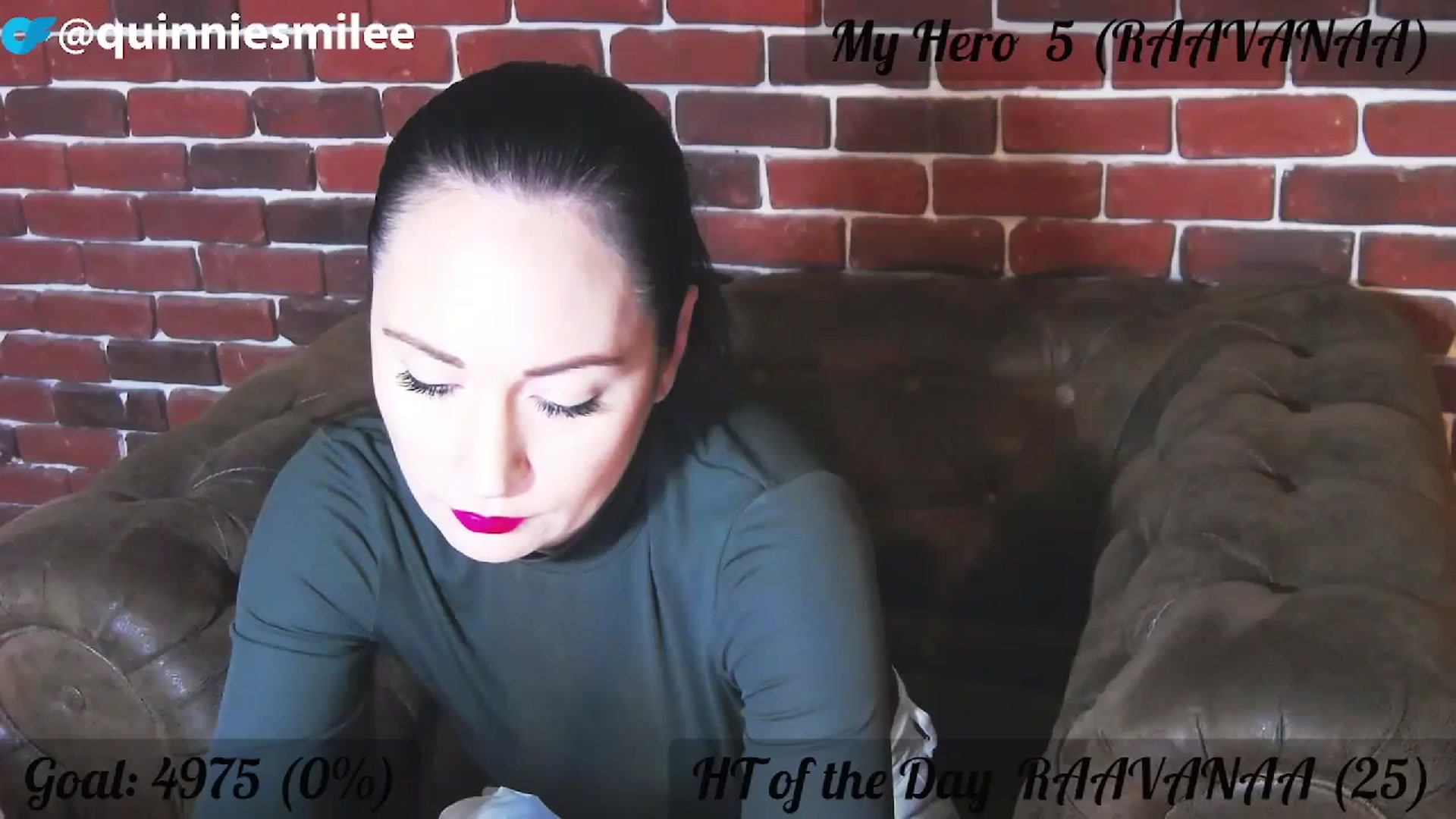 Gallery image thumbnail from QuinnieSmile's myfreecams stream on, 10/26/2023, 11:59 image 2 of 20