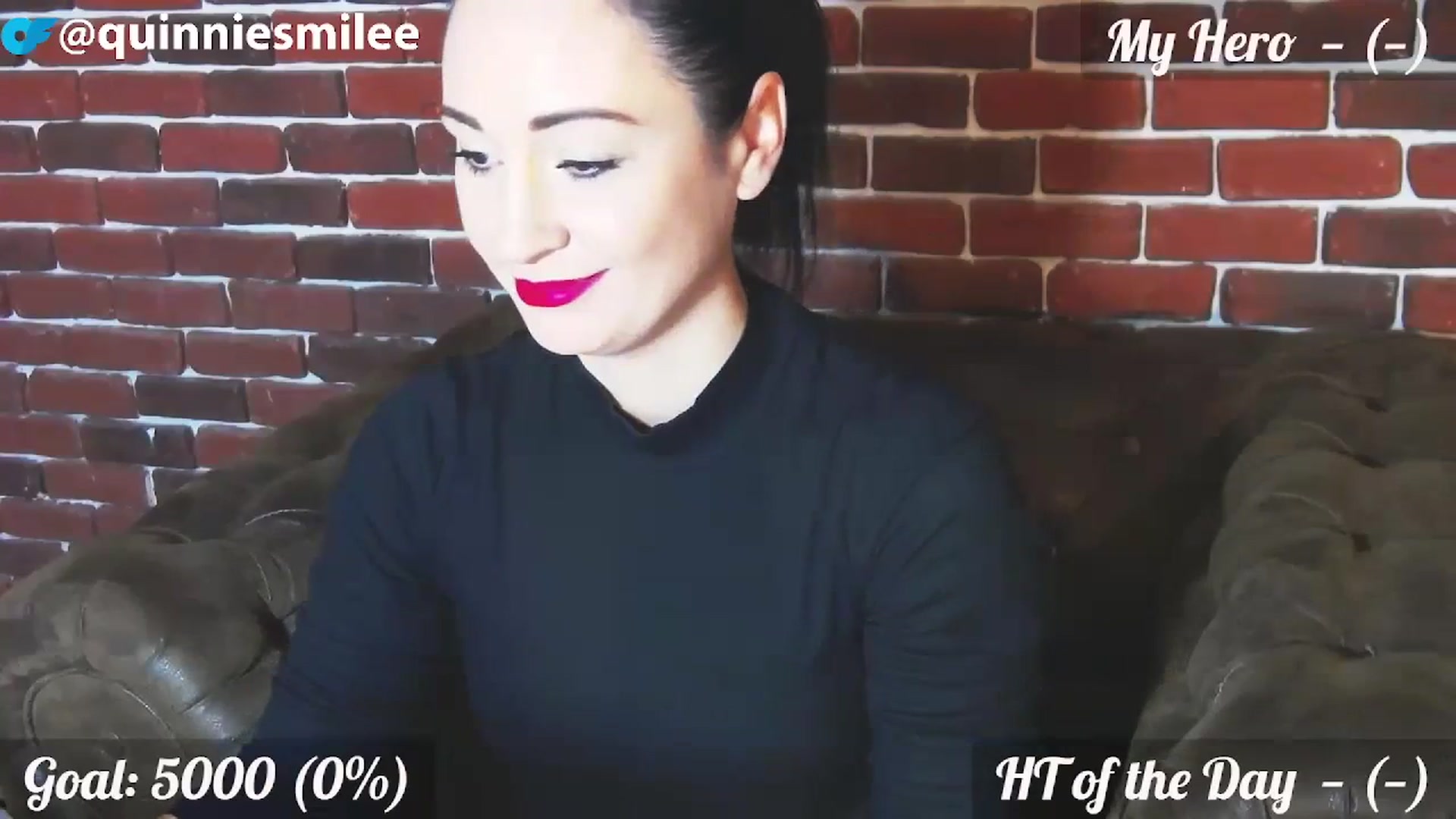 Gallery image thumbnail from QuinnieSmile's myfreecams stream on, 10/27/2023, 07:16 image 18 of 20